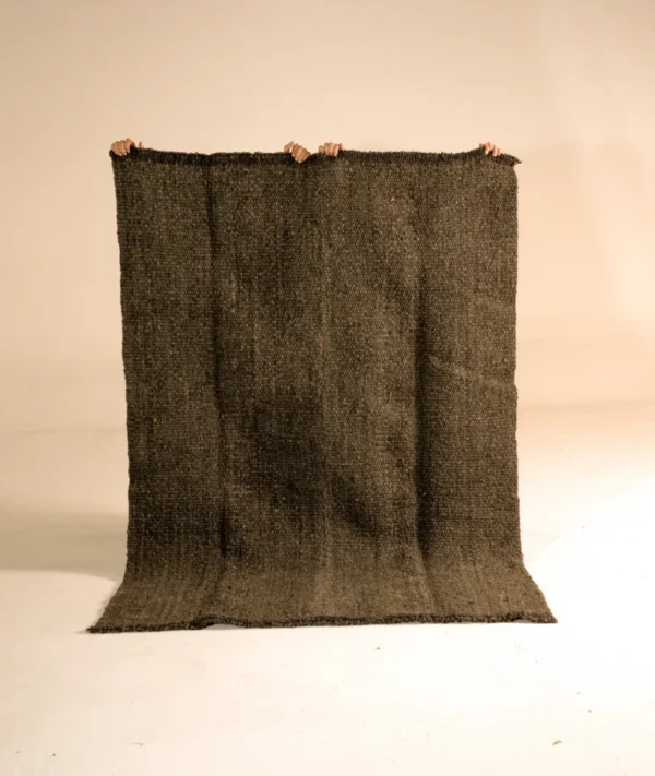 Rug Ancestral - Gris Carbón